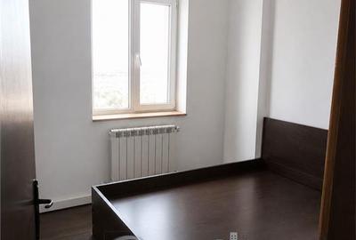 Apartament cu 3 camere decomandat, mobilat în Tătărași - 3