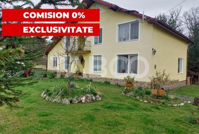 Casa individuala 4 dormitoare curte gradina zona retrasa in Cisnadie