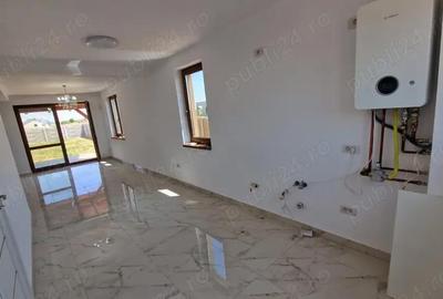 Casă cu 4 camere în Săcălaz - 5