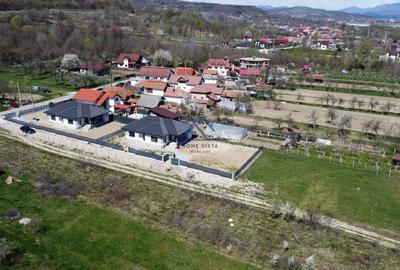 Casă individuală cu 4 camere cu Canalizare în Exterior Sud - 9