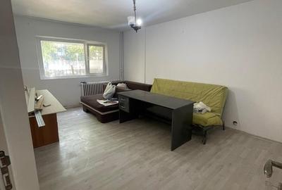 Apartament cu 2 camere decomandat în Gorjului - 15