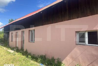 Casă cu 3 camere cu Teren 2845 Mp în Central - 2
