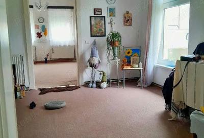 Casă cu 2 camere cu Teren 367 Mp în Est - 2