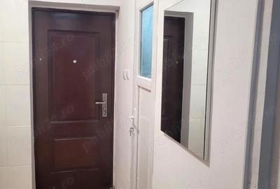 Garsonieră semidecomandată în Tractorul - 6