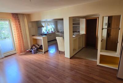 Exclusivitate-Cofetaria Trandafirul,apartament 3 camere, etaj 1,liber,78mp utili - 9