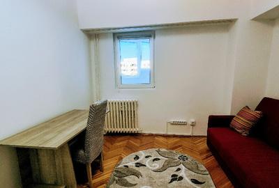 Apartament cu 4 camere decomandat în 1 Mai - 17