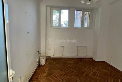 Spațiu comercial, de 260 mp, în Port - 15