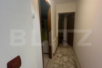 Apatament 3 camere renovat, zona 13 Decembrie - 7