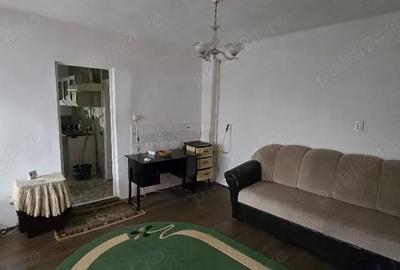 Casă cu 4 camere cu Teren 1182 Mp în Central - 4