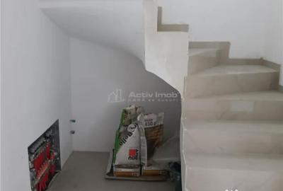 Casă cu 4 camere cu Teren 400 Mp în Buda - 15