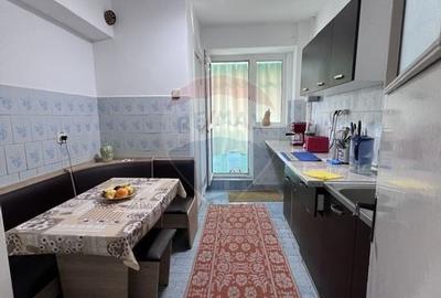 Apartament cu 2 camere de vanzare in zona Mazepa 1 - 3