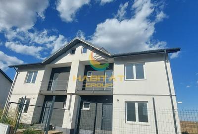 Duplex cu 4 camere cu Canalizare în Exterior Est - 1