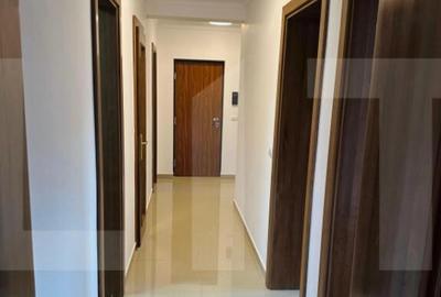Apartament elegant 3 camere + dressing, decomandat, renovat