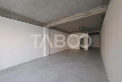 Spațiu comercial, de 120 mp, în Central - 1