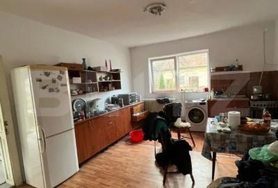 Apartament de vanzare in vila, cu 5 camere, 150 mp, zona Andrei Muresanu - 5