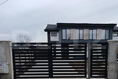 Casă cu 5 camere cu Teren 400 Mp în Central - 2