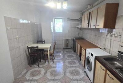 Apartament cu 2 camere semidecomandat, mobilat în Lujerului