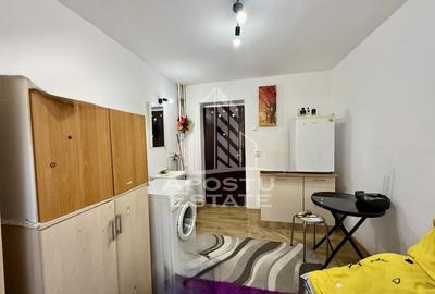 Garsoniera cu baie comuna, etaj 2, zona Take Ionescu - 6