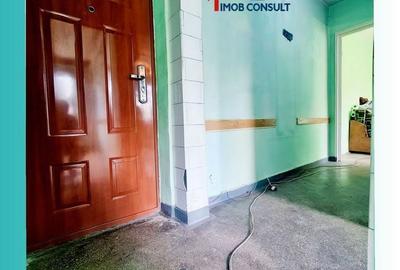 Apartament cu 3 camere semidecomandat în Banca Națională - 2