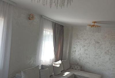 Casă cu 4 camere cu Teren 300 Mp în Central - 10