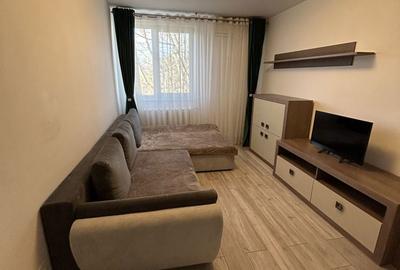 Apartament cu 2 camere decomandat în Central - 1