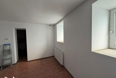 Casă cu 4 camere cu Teren 158 Mp în Păcurari - 4
