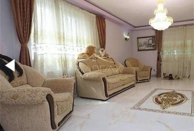 Casă individuală cu 9 camere cu Canalizare în Dragomirești-Deal - 11