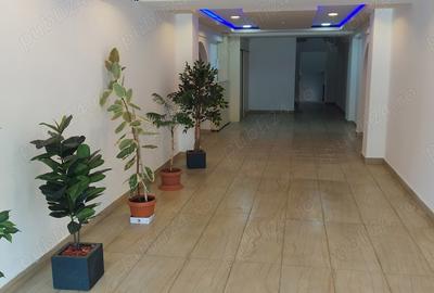PARTER stradal Coresi (Isaran) de inchiriat ap.3 cam nemobilat, centrala, 2 bai, 2 balcoane - 3