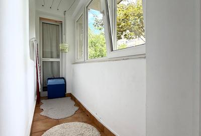Apartament cu 3 camere decomandat în Lujerului - 16