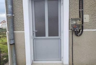 Casă cu 2 camere cu Teren 100 Mp în Central - 3