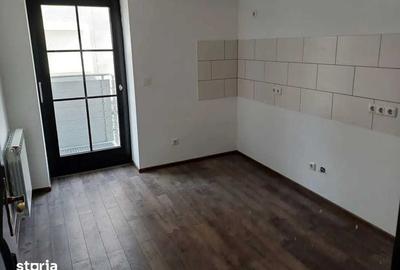 Casă cu 4 camere cu Teren 200 Mp în Ștrand - 3