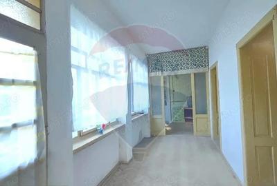 Casa de vanzare in Graniceri aproape de Arad - 4