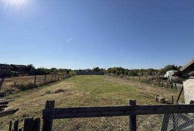 Casă cu 4 camere cu Teren 512 Mp în Central - 1