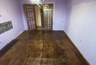 Garsoniera-Buziasului-Ac-Nemobilata - 4