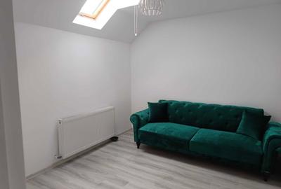 Casă cu 2 camere cu Teren 3 Mp în Ipotești - 1