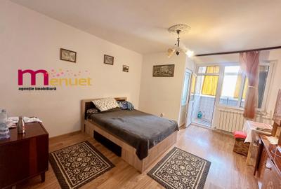 Garsoniera confort 1 , zona Piata Noua,etaj 3 - 1