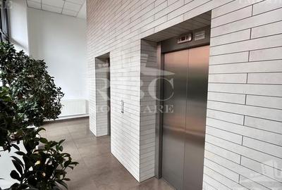 Spatii de birouri  de la 240 mp central comision 0 - 10