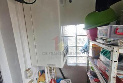 SPATIOS! 3 camere confort 1 Decomandat, 2 balcoane, 2 bai, O - 4