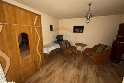 Casă cu 4 camere în Sârbi - 3