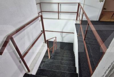 Casă cu 4 camere cu Teren 5423 Mp în Petrești - 11