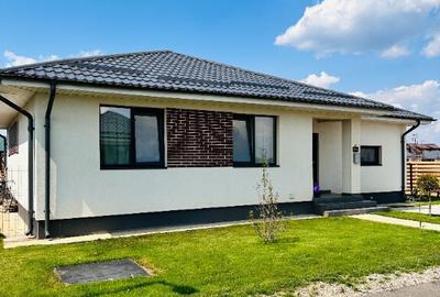 Casă cu 4 camere cu Teren 510 Mp în Balotești - 6