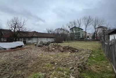 Teren de 1500 mp, în Hotvon - 4