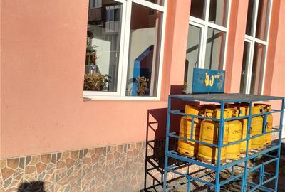 Spațiu comercial, de 100 mp, în Central - 1
