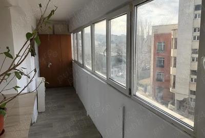 Garsoniera tei-facultatea de constructii-modern - 5