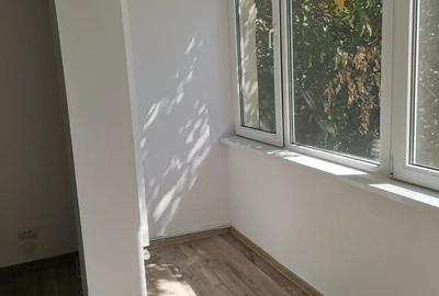 Proprietar, vand apartament 3 camere, confort 1, decomandat, in zona bulevardului Alexandru Obregia. - 2