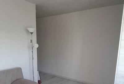 Garsonieră semidecomandată în Central