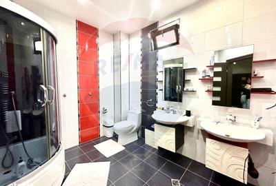 Casă cu 6 camere cu Teren 360 Mp în Andronache - 14