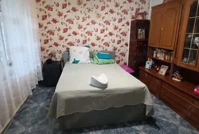 Casă cu Teren 365 Mp în Central - 1