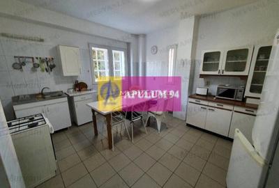 Vila de vanzare in Busteni - Zona Zamora - 10