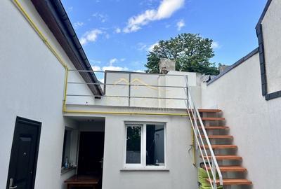 Casă cu 4 camere în Domenii